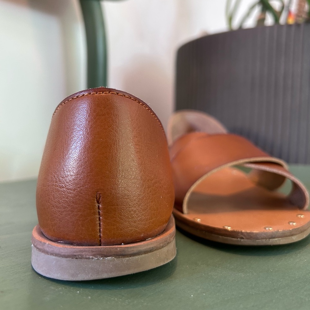 Universal Threads summer sandals, size 8.5. - Picture 6 of 7